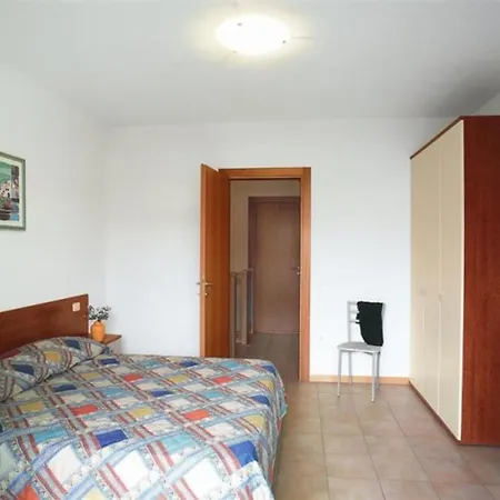 Three-storey With Shared Pool And Patio * Bibione